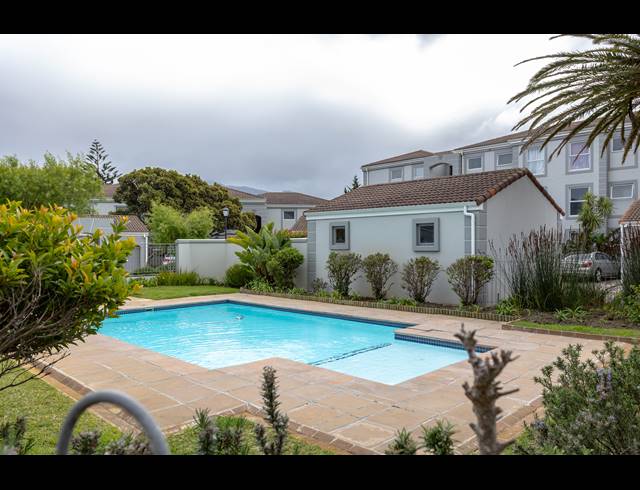 2 BEDROOM APARTMENT TO LET IN TOKAI